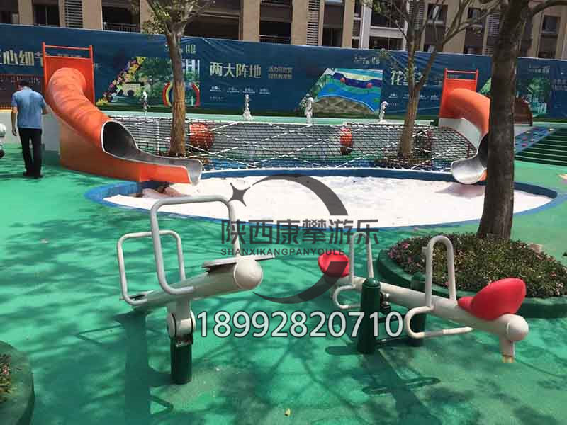 小區(qū)兒童游樂設施 小區(qū)兒童游樂設施