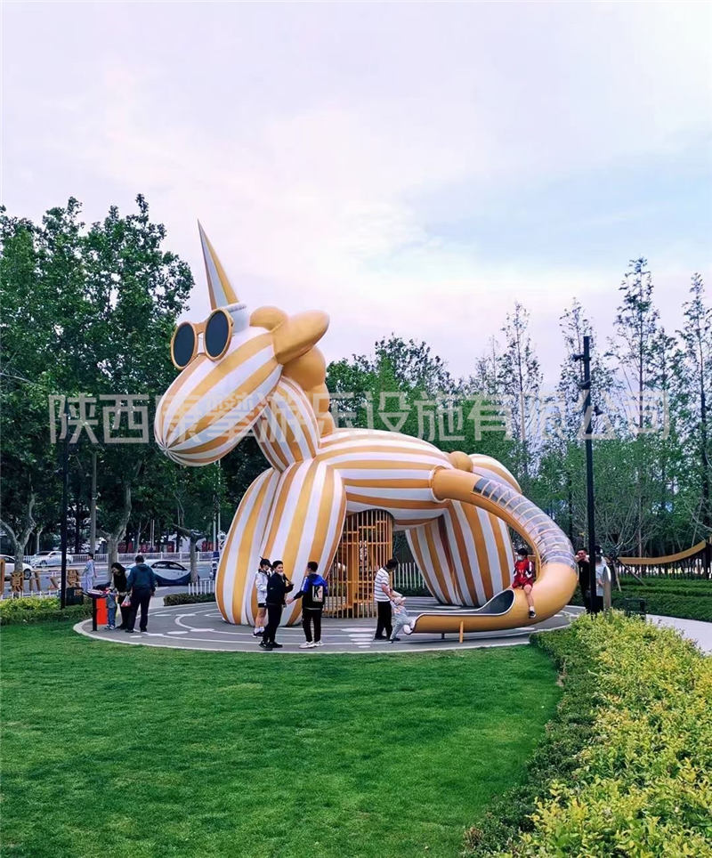 戶(hù)外非標(biāo)兒童游樂(lè)設(shè)施