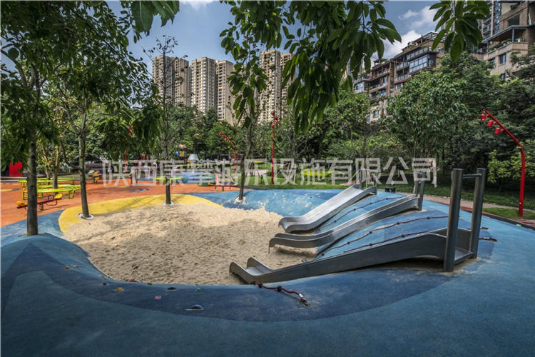兒童游樂設施 兒童游樂設施