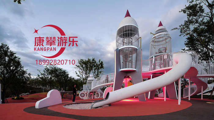 戶(hù)外非標(biāo)游樂(lè)設(shè)施