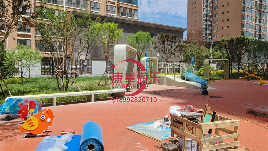 兒童活動(dòng)器材