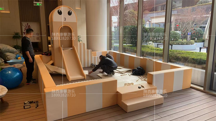 室內(nèi)兒童游樂(lè)設(shè)施-淘氣堡 室內(nèi)兒童游樂(lè)設(shè)施-淘氣堡