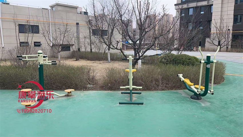 游樂(lè)設(shè)施